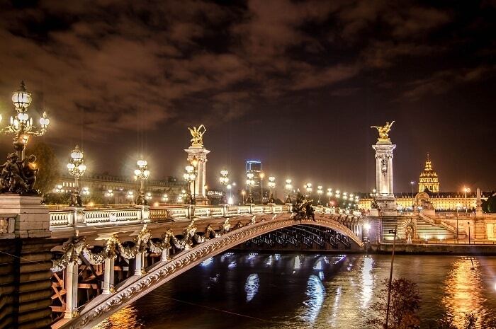 Огни Европы: 18 прекрасных городов, которые нужно увидеть ночью