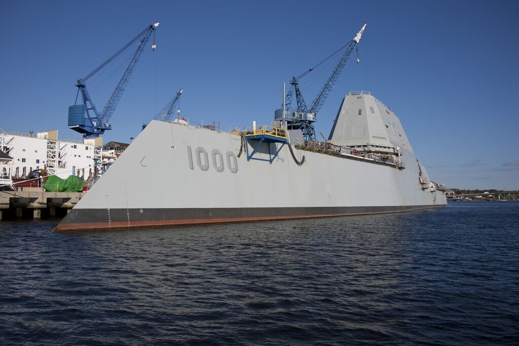 Стелс-эсминец США: пока в России рисуют чертежи, Штаты начали испытание новейшего оружия