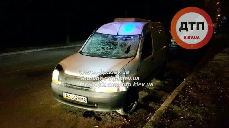 У Києві водій Ford врятувався в ДТП завдяки ременю безпеки 