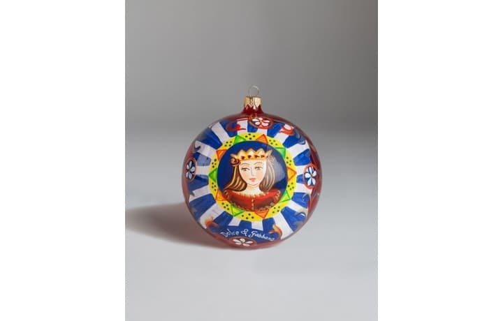 Dolce & Gabbana выпустил волшебную линию елочных украшений