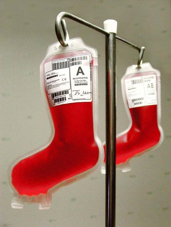 Операция "Новый год": как медики украшают больницы к праздникам