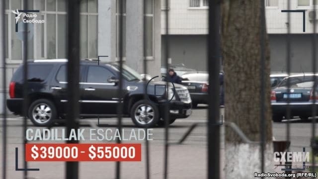 От Toyota до Cadillac: СМИ показали люксовый секретный автопарк МВД