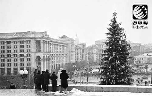 Якою була головна новорічна ялинка в Києві 50 років тому: опубліковані фото 