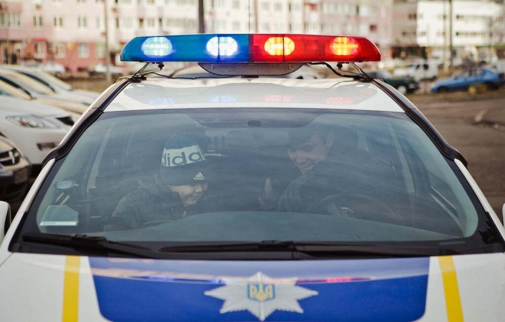 Мечты сбываются: в Киеве мальчик на день стал полицейским