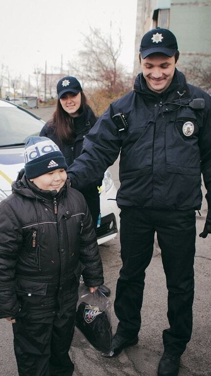 Мрії збуваються: у Києві хлопчик на день став поліцейським