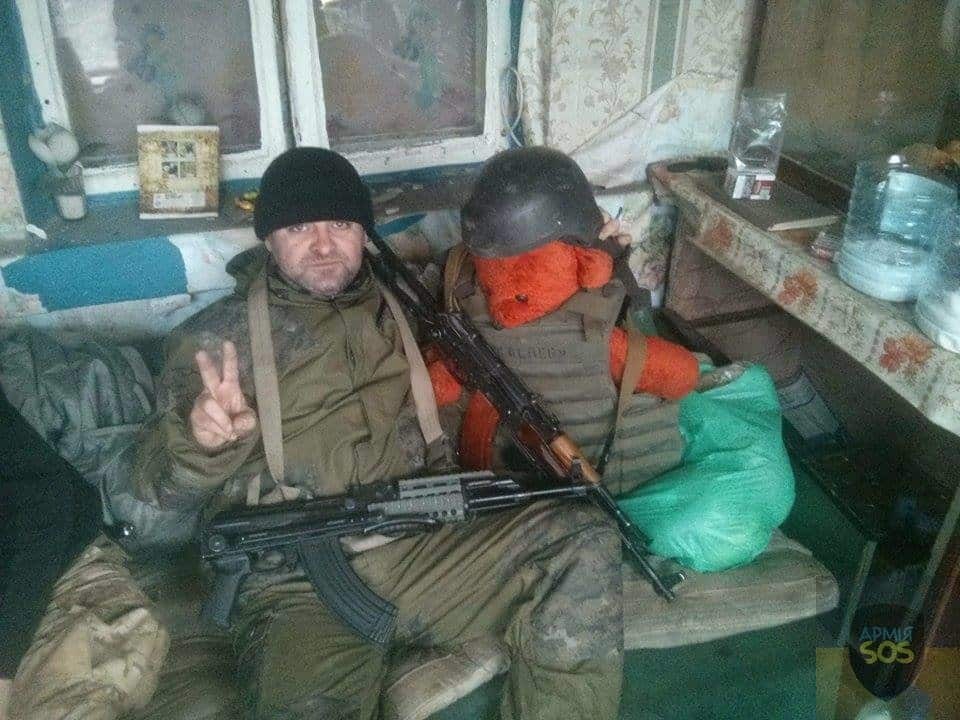 На стежку війни з кремлівськими окупантами вийшов Агент Плюш: фотофакт