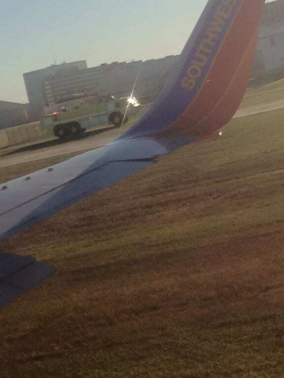 У США, у літака, під час польоту відвалилася частина крила: опубліковані фото