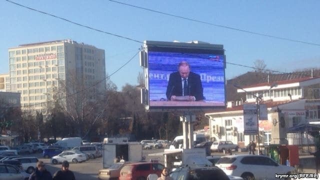 Телевізори привезли дарма: кримчани проігнорували прес-конференцію Путіна