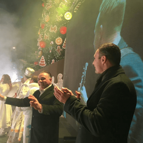 Кличко і перша леді України відкрили головну ялинку країни