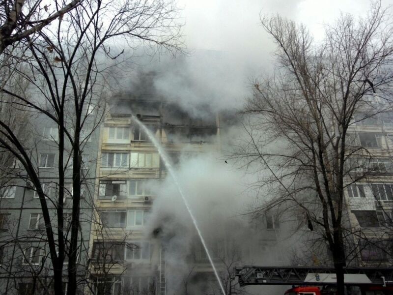 У Волгограді сталася серія вибухів у житловому будинку: обрушилося 36 квартир