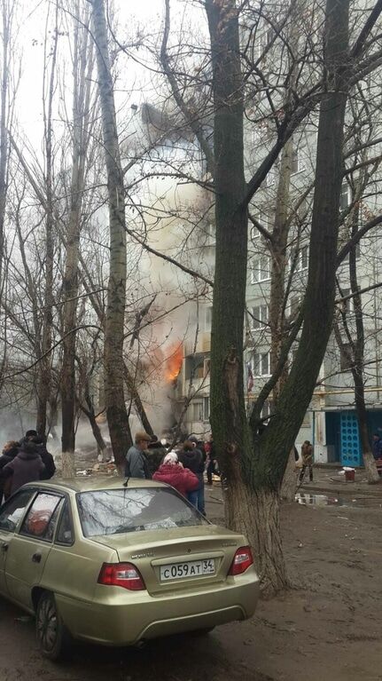 В Волгограде взорвалась жилая девятиэтажка: десятки пострадавших