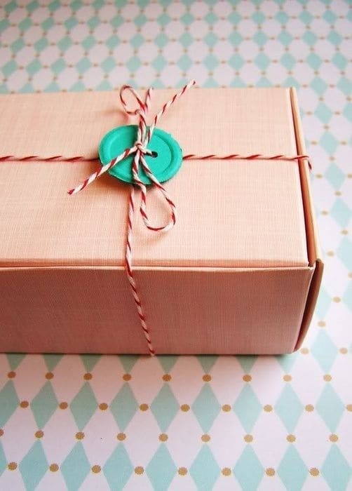 Як загорнути новорічні подарунки: 30 відмінних прикладів