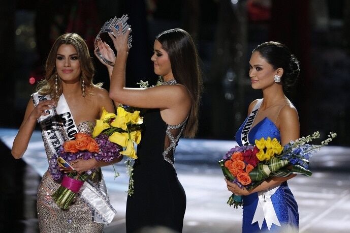 Корона "Міс Всесвіт-2015" зі скандалом дісталася філіппінці