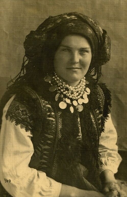 Красота нации: как выглядели украинские женщины 100 лет назад