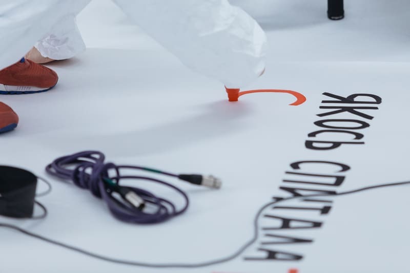 "Бумбокс" презентовал каллиграфический клип на новую песню "Люди"