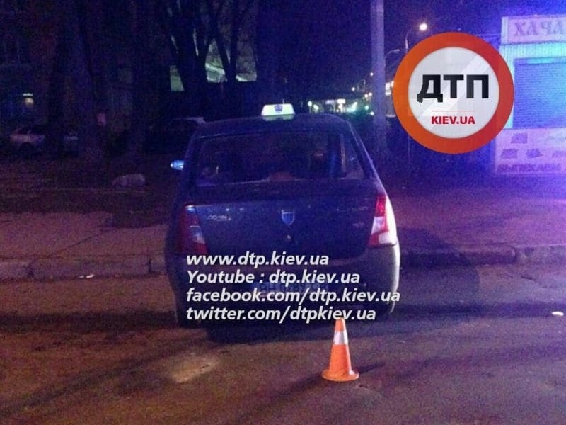У Києві п'яний таксист не поділив дорогу з Mazda