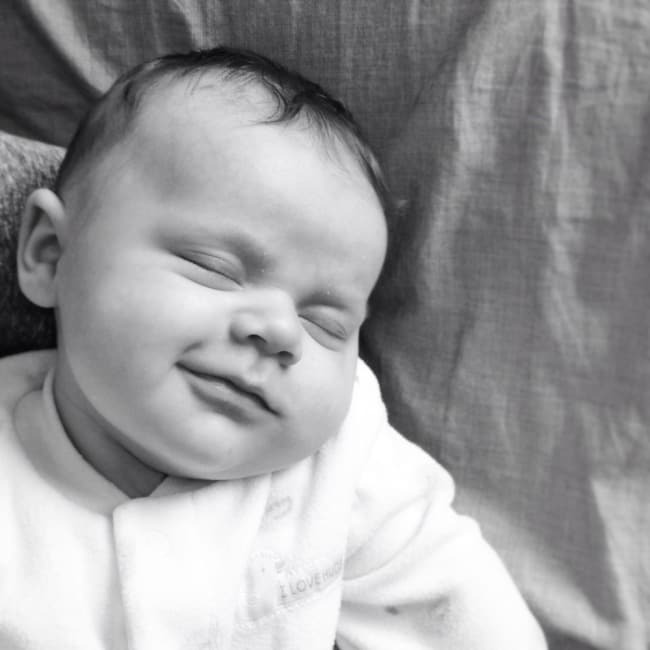 Сладкий сон: фото умилительных младенцев "взорвали" соцсети