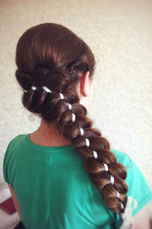 Коса с лентой - это модно: лучшие видеоуроки и пошаговые мастер-классы