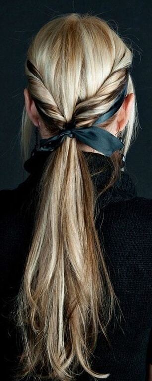 Коса с лентой - это модно: лучшие видеоуроки и пошаговые мастер-классы