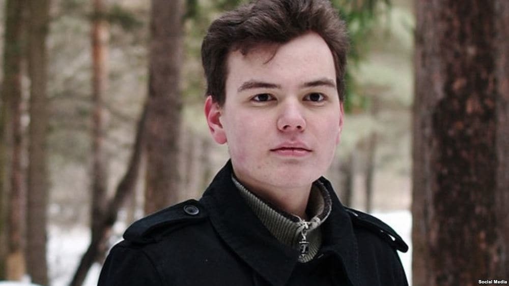 Зацькували: у Росії покінчив із собою відомий 18-річний проукраїнський активіст