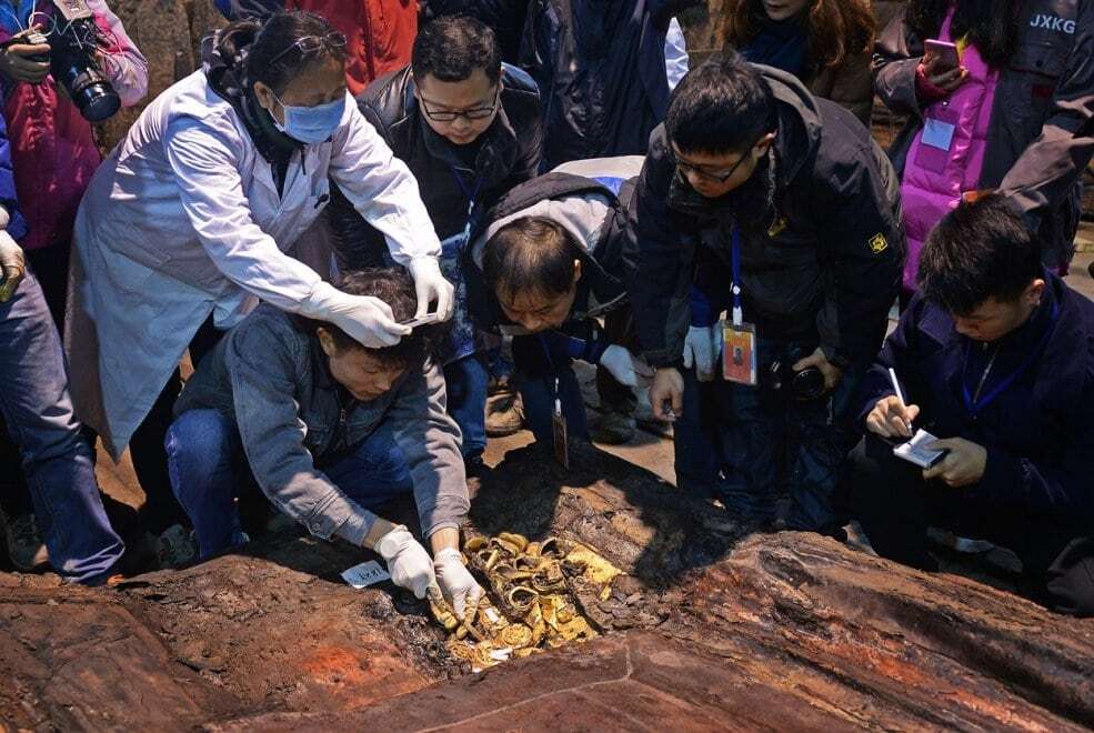 Китайські археологи знайшли скарби багатовікової давності