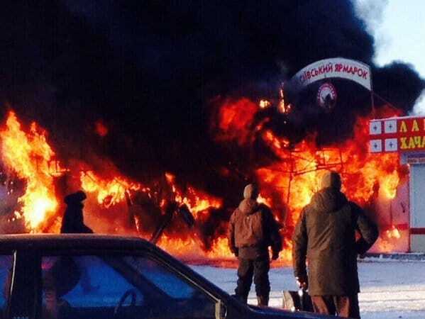 В Харькове загорелся рынок: опубликованы фото и видео