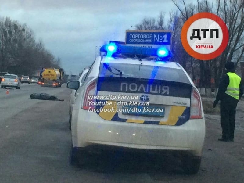 В Киеве автобус сбил насмерть пешехода-нарушителя