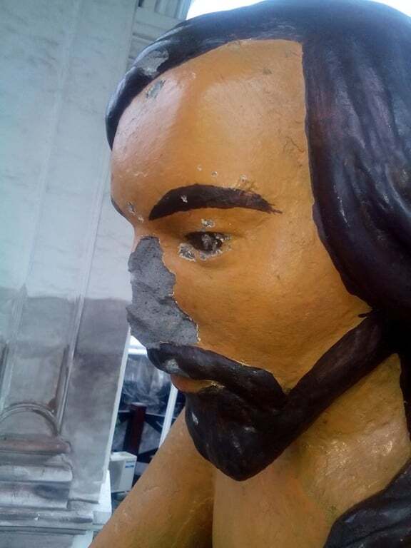 Опять с носом: в Киеве отремонтировали популярную скульптуру 
