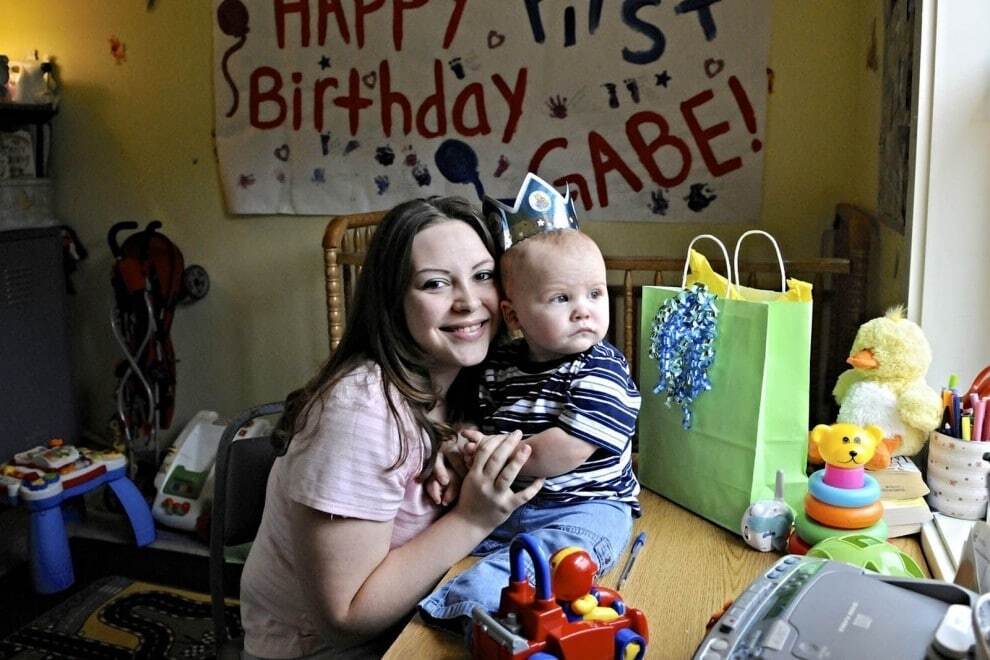 Рожденные за решеткой: как становятся родителями в тюрьмах США