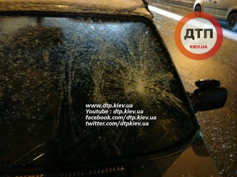 В Киеве на Щербакова водитель "Таврии" сбил пешехода