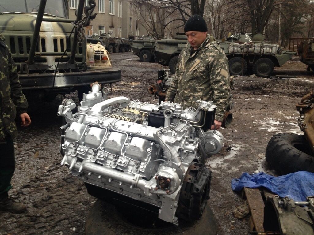 Второй год войны: как украинцы помогли армии на 53 млн