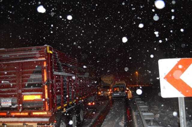 Снежная сказка: в канун Нового года Турцию замело. Фоторепортаж