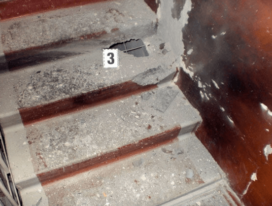 На Донеччині в житловому будинку рвонула граната: опубліковані фото
