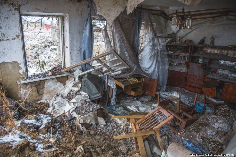 Не для слабкодухих: як зимують прифронтові села на Донбасі