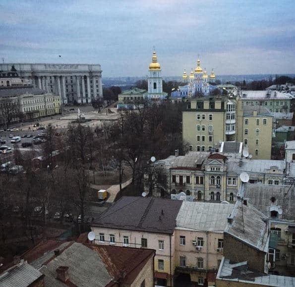 Фотограф показал закулисье визита Байдена в Киев: Фоторепортаж 