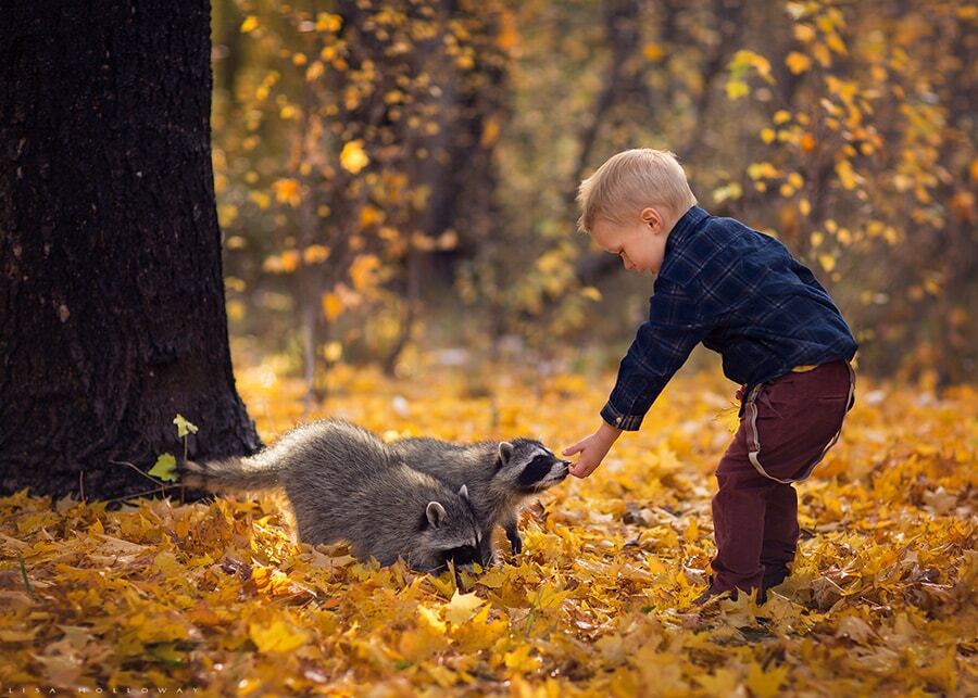 Милі і добрі: опубліковані кращі фото дітей з тваринами