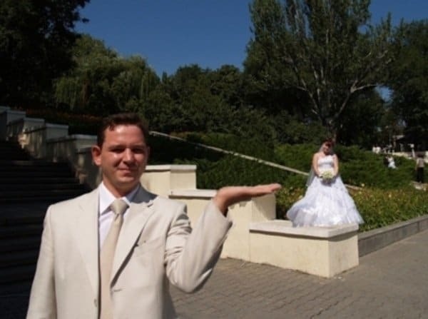 Поймать момент: подборка очень смешных свадебных фото