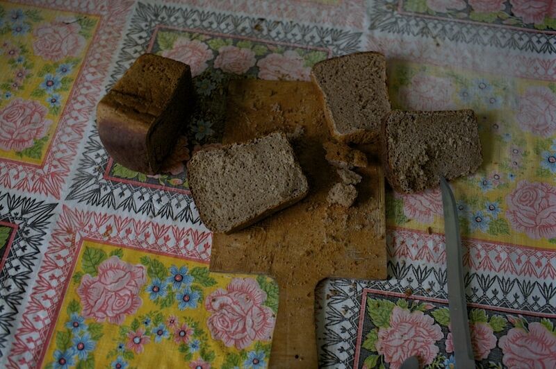 Канадський фотограф зробив шокуючу підбірку знімків з Росії "П'яна наречена"