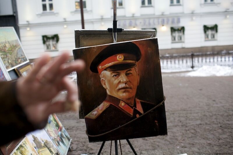 Канадський фотограф зробив шокуючу підбірку знімків з Росії "П'яна наречена"