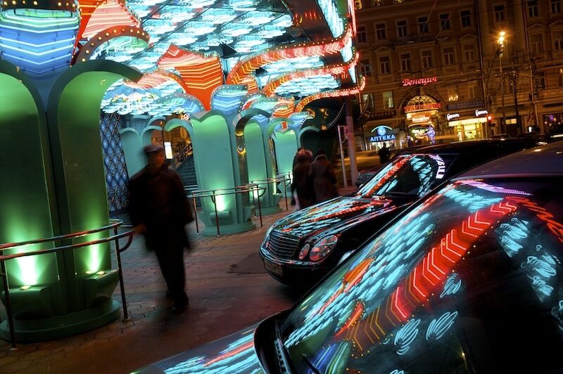 Канадський фотограф зробив шокуючу підбірку знімків з Росії "П'яна наречена"