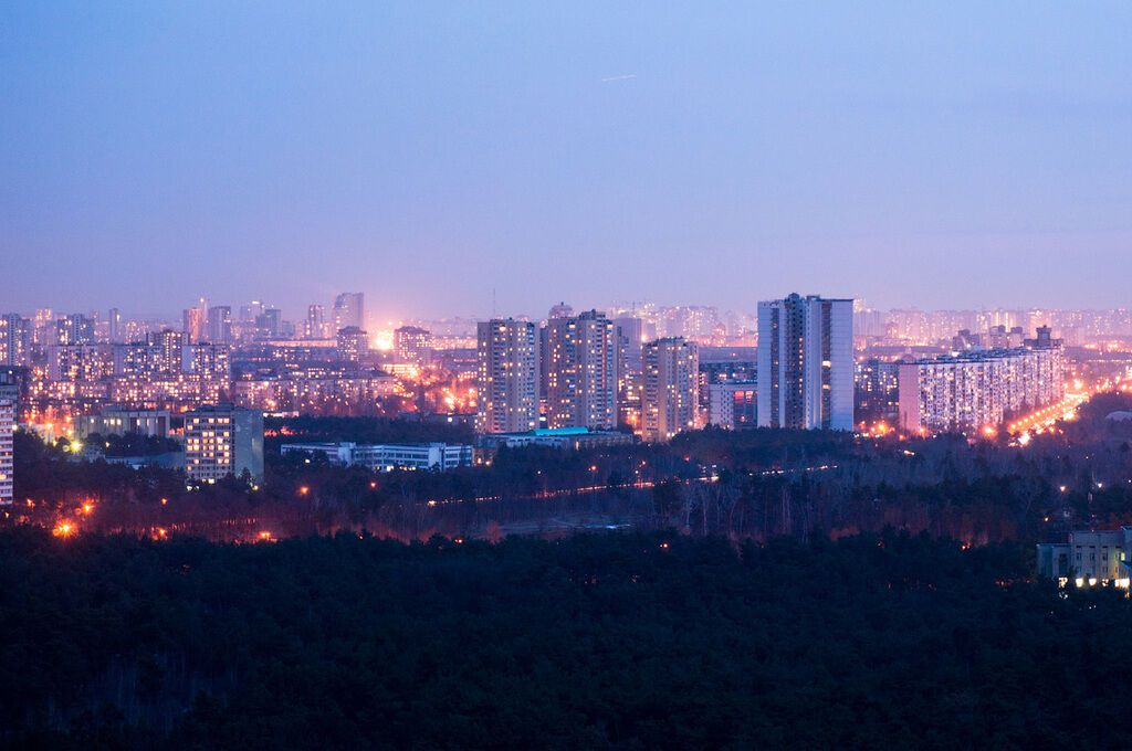 Киевлянин сфотографировал столицу с крыши высотки: опубликованы фото