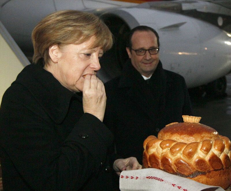 Порошенко, Меркель, Олланд вже в Мінську. Путін приїхав на переговори останнім