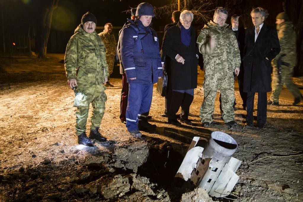 Порошенко відвідав атакований терористами Краматорськ. Опубліковані фото і відео