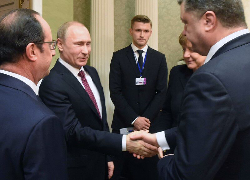 Переговоры в Минске. Путин и Порошенко пожали друг другу руки: фото и видео