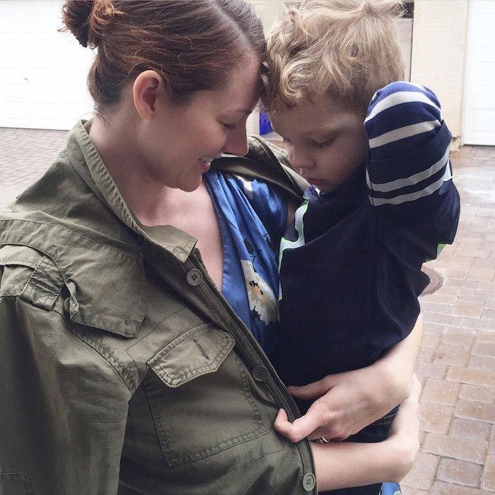 3-летний сын неделю выбирал "луки" для мамы-блогера