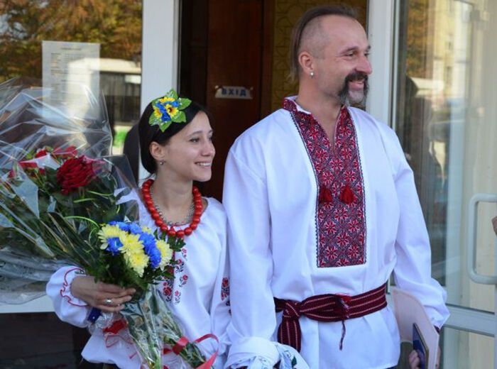 Любовь против войны: вдохновляющие фото бойцов АТО и их невест