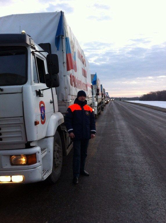 "Гумконвой" Путина глазами российского водителя: фото и видео от очевидца