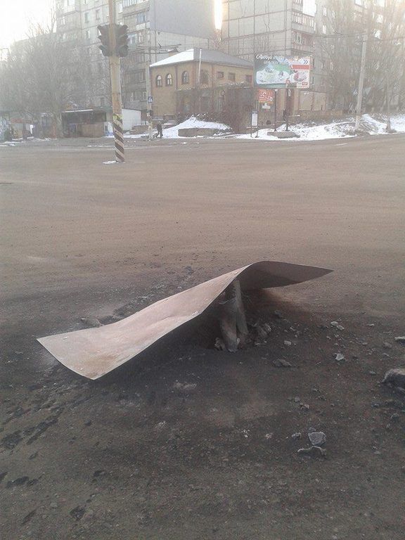 Появились первые фотографии Луганска после обстрела