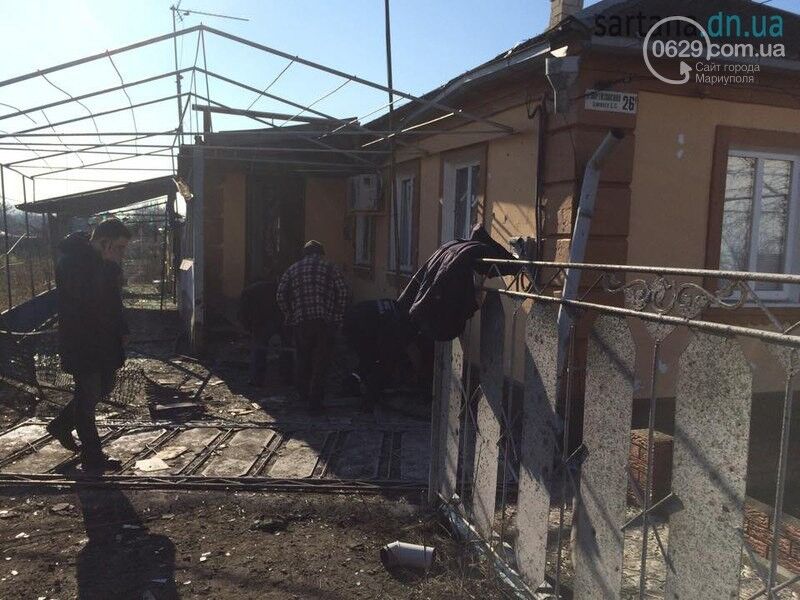 Террористы обстреляли поселок Сартана под Мариуполем, есть жертвы