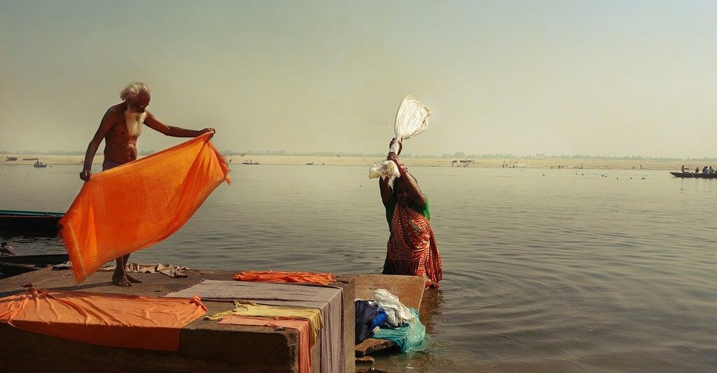 Пугающее и захватывающее путешествие в индийский город мертвых Варанаси